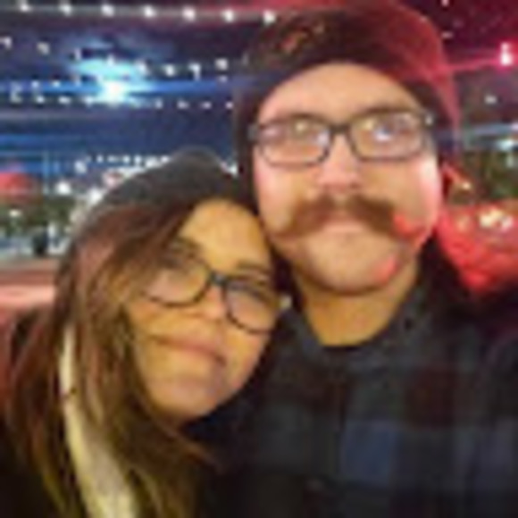 Meet your Posher, Sam - Picture 1 of 1